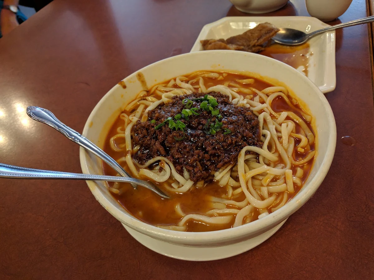 szechuan beef noodle soup 四川牛肉麵